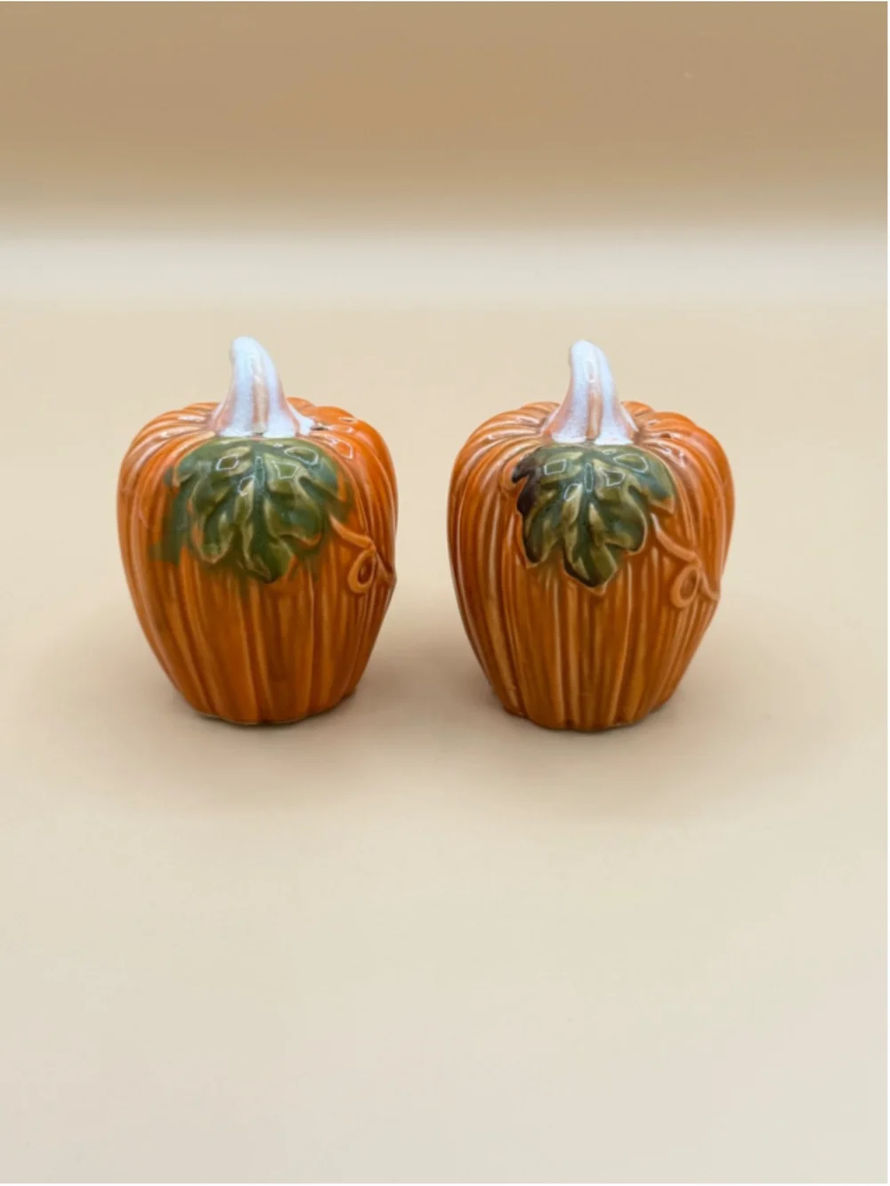 1970s Vintage Ceramic Pumpkin Salt & Pepper Shakers Fall Thanksgiving Decor